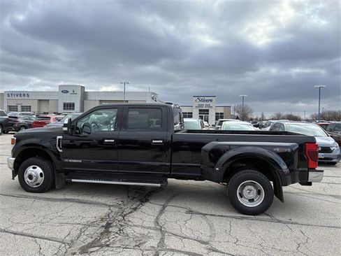 Used 2020 Ford F350 Lariat w/ Chrome Package image 8