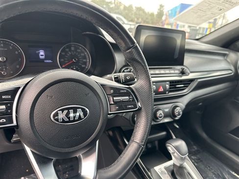 Used 2021 Kia Forte GT-Line w/ GT-Line Premium Package image 13