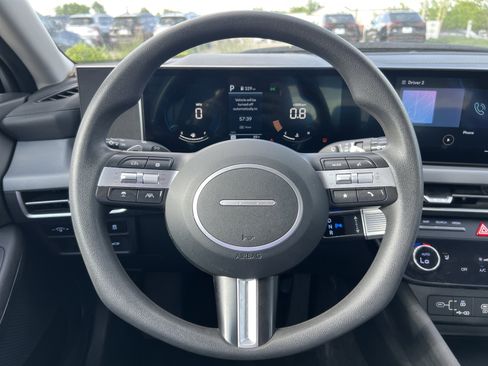 Used 2025 Hyundai Sonata SEL FWD image 27