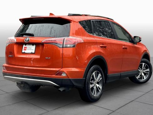 Used 2016 Toyota RAV4 XLE image 12