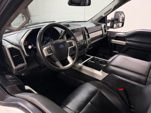 Used 2021 Ford F350 Lariat w/ Lariat Ultimate Package AWD/4WD image 13