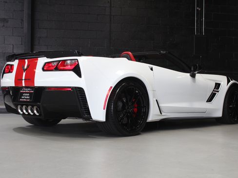 Used 2017 Chevrolet Corvette Grand Sport RWD image 31