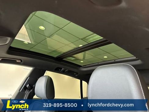 Used 2022 Audi Q8 Premium Plus w/ Premium Plus Package image 4