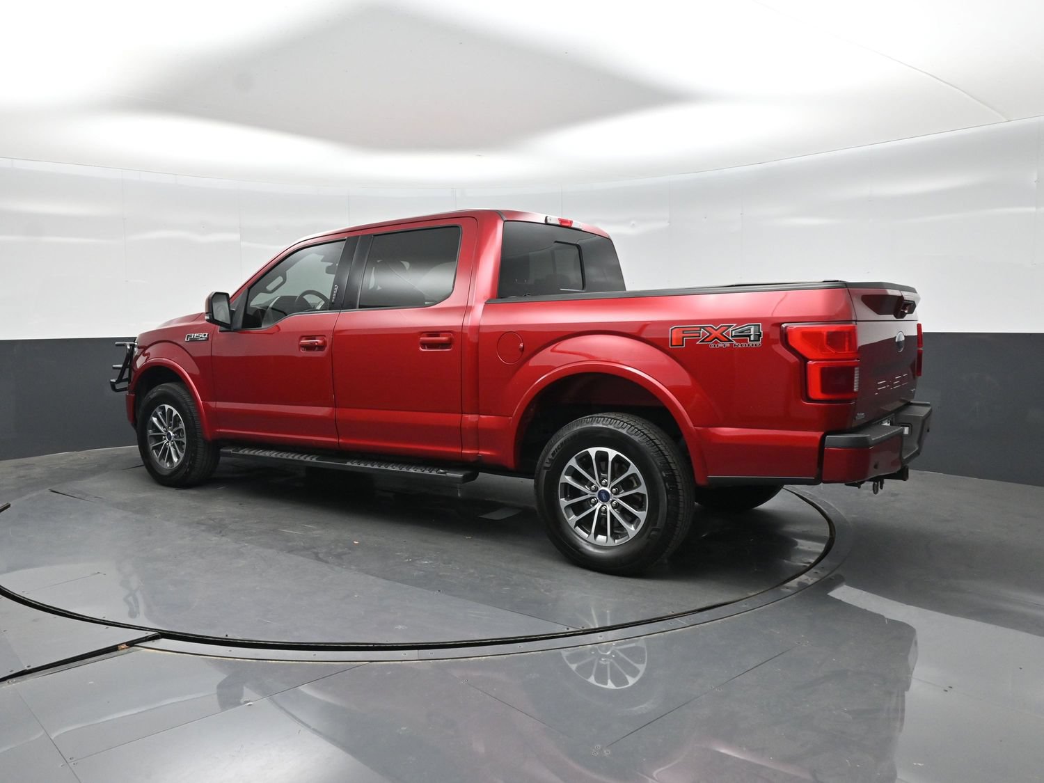 Used 2020 Ford F150 Lariat AWD/4WD image 4