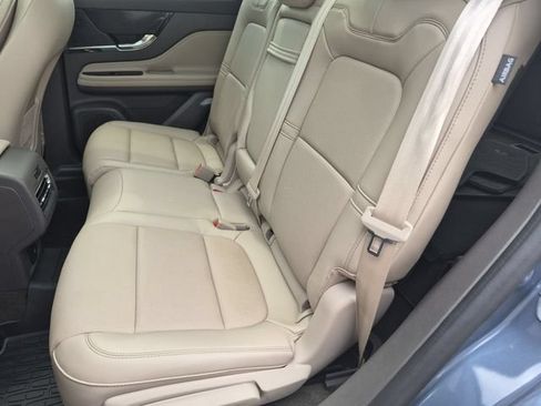 Certified 2022 Lincoln Corsair AWD w/ Premium Package image 27