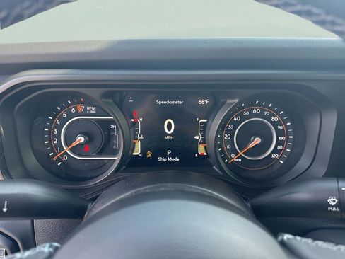 New 2026 Jeep Gladiator Sport AWD/4WD image 16