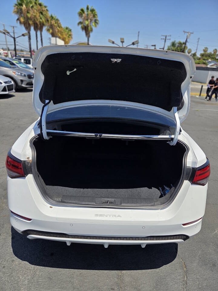 Used 2022 Nissan Sentra SV w/ Trunk Package FWD image 14