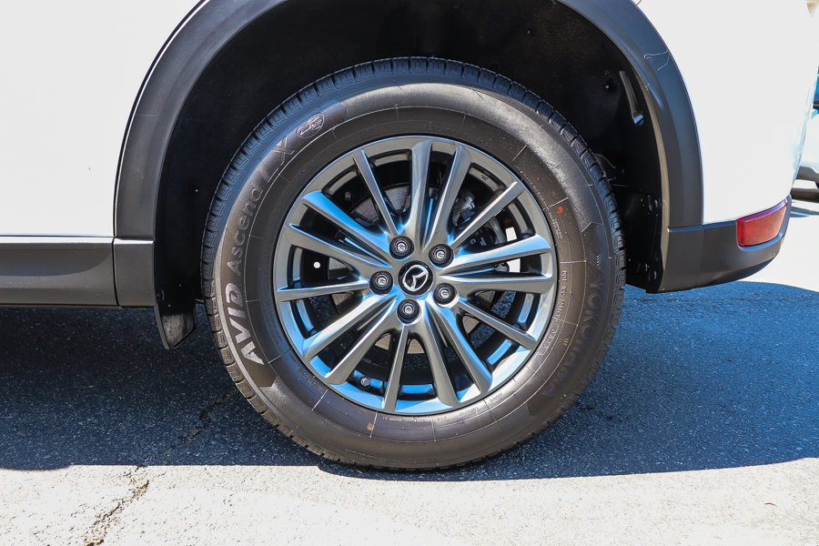 Used 2020 MAZDA CX-5 Touring FWD image 11