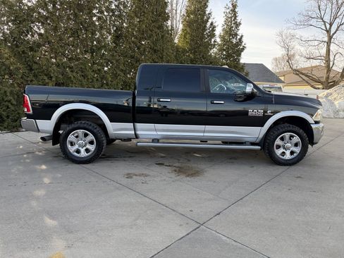 Used 2015 RAM 2500 Laramie image 34