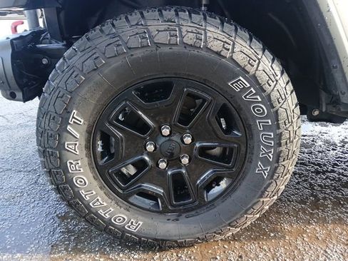 Used 2020 Jeep Gladiator Sport w/ Quick Order Package 24S image 64