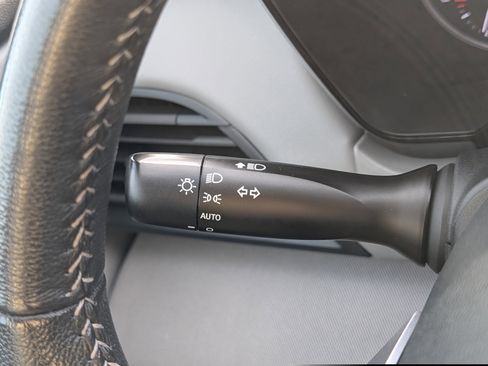 Used 2023 Subaru Legacy Premium image 33