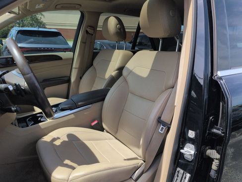 Used 2015 Mercedes-Benz ML 350 4MATIC image 30