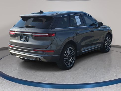 Certified 2022 Lincoln Corsair AWD w/ Premium Package image 5