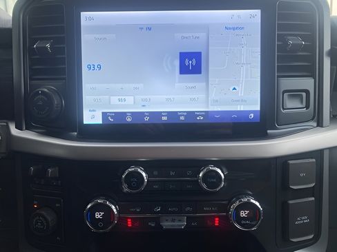 Certified 2021 Ford F150 XLT w/ Equipment Group 302A High image 21