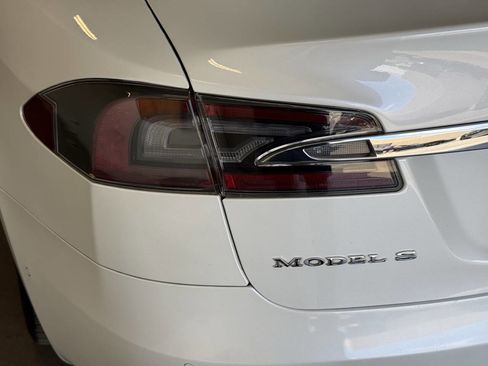 Used 2018 Tesla Model S 75D AWD/4WD image 12