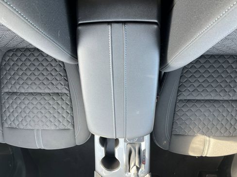 Used 2022 Chevrolet Blazer LT FWD image 20