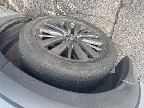 Used 2023 Nissan Pathfinder SL w/ SL Premium Package image 20