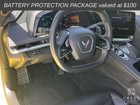 Used 2023 Chevrolet Corvette Stingray Preferred Conv w/ Z51 Performance Package RWD image 11