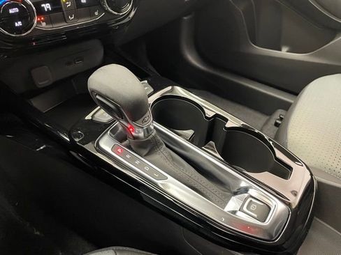 New 2026 Chevrolet Trax LT image 6