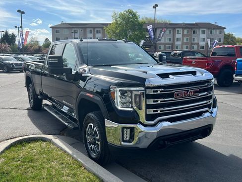 Used 2023 GMC Sierra 3500 SLE w/ X31 Off-Road Package AWD/4WD image 5