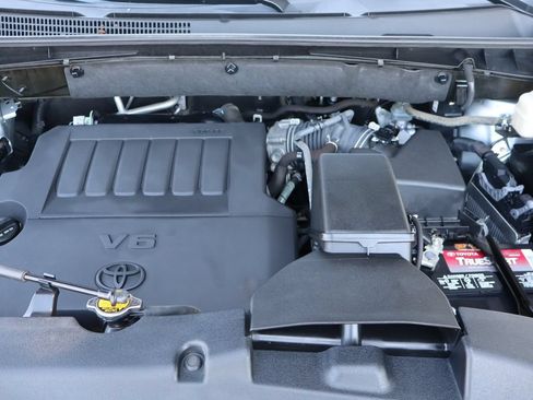 Used 2014 Toyota Highlander Limited FWD image 41