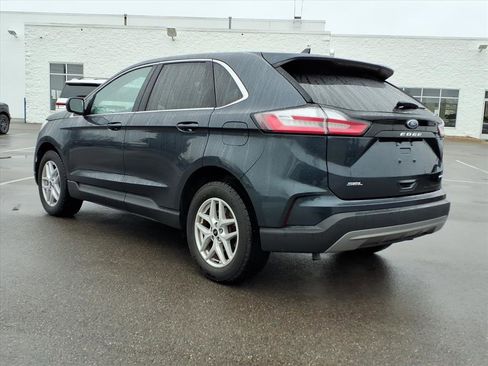 Used 2024 Ford Edge SEL w/ Convenience Package image 7