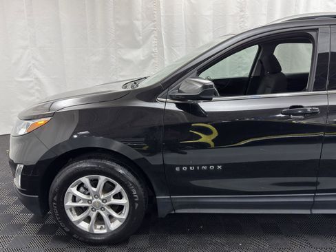 Used 2020 Chevrolet Equinox LT AWD/4WD image 2