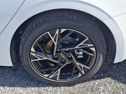 New 2025 Kia K5 GT-Line w/ GT-Line Premium Package image 5