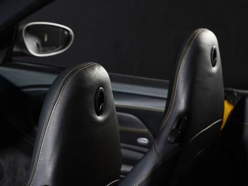 Used 2005 Porsche 911 Turbo image 20