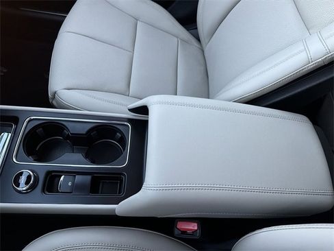 New 2026 Lincoln Corsair Reserve image 21