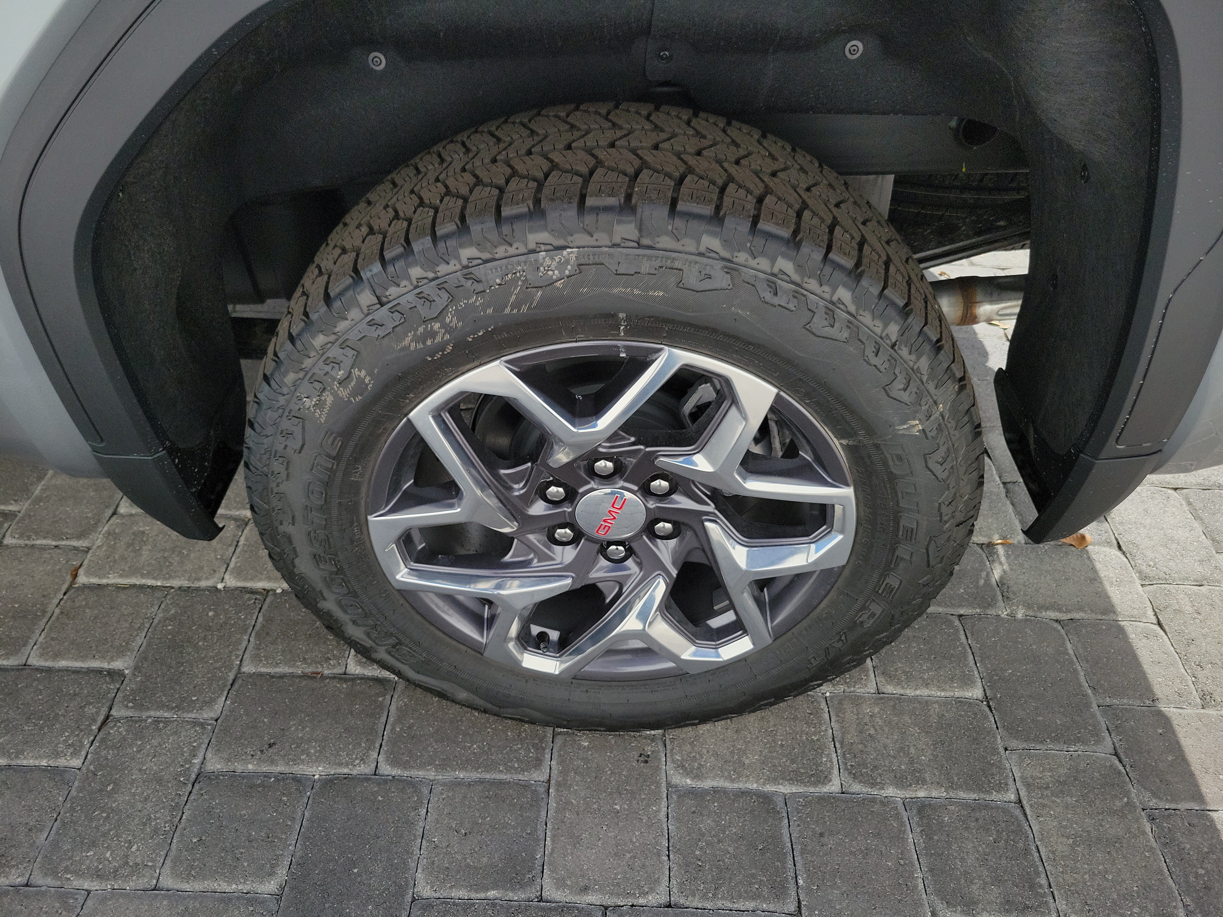 New 2026 GMC Sierra 1500 SLE AWD/4WD image 10