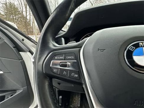 Used 2020 BMW 330i xDrive Sedan w/ Premium Package image 8
