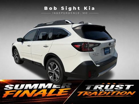 Used 2022 Subaru Outback Touring XT AWD/4WD image 10