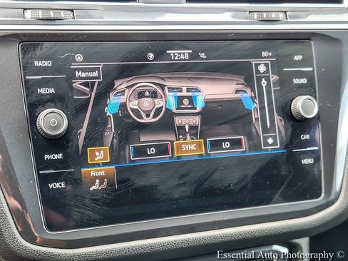 Used 2021 Volkswagen Tiguan SEL FWD image 13
