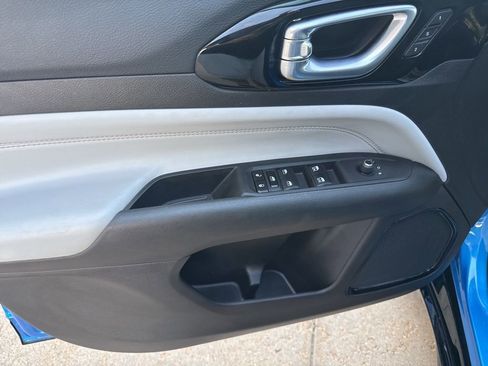 Used 2024 Jeep Compass Limited w/ Elite Group image 10