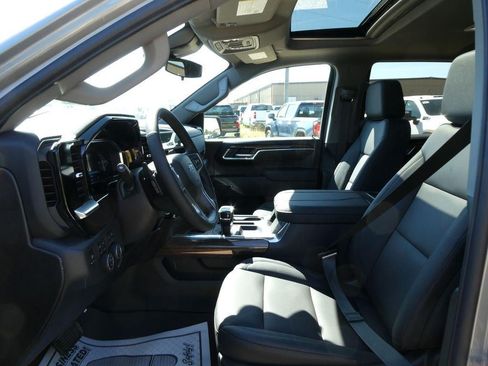New 2026 Chevrolet Silverado 1500 LT Trail Boss w/ LT Trail Boss Premium Package AWD/4WD image 17