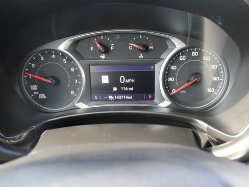 Used 2022 Chevrolet Equinox RS w/ RS Leather Package FWD image 28