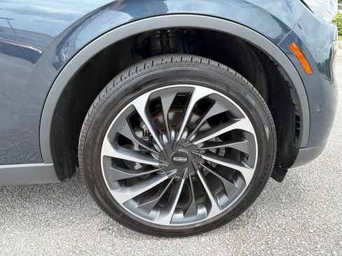 Certified 2023 Lincoln Aviator Reserve w/ Equipment Group 201A AWD/4WD image 32