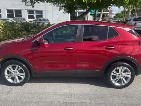 Used 2020 Buick Encore GX Preferred w/ Cold Weather Comfort Package image 4