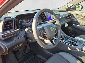 Used 2026 Toyota Crown Limited w/ Advanced Technology Package video 3