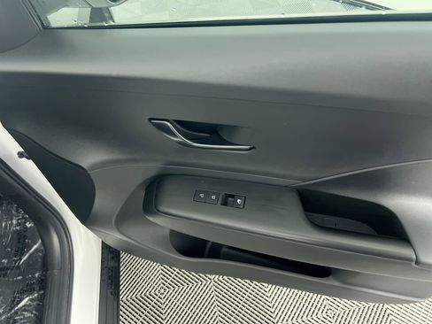 Used 2024 Hyundai Kona SEL FWD image 29