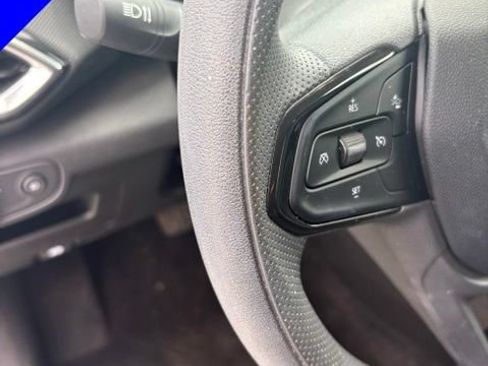 Used 2023 Chevrolet TrailBlazer LT w/ Convenience Package AWD/4WD image 14