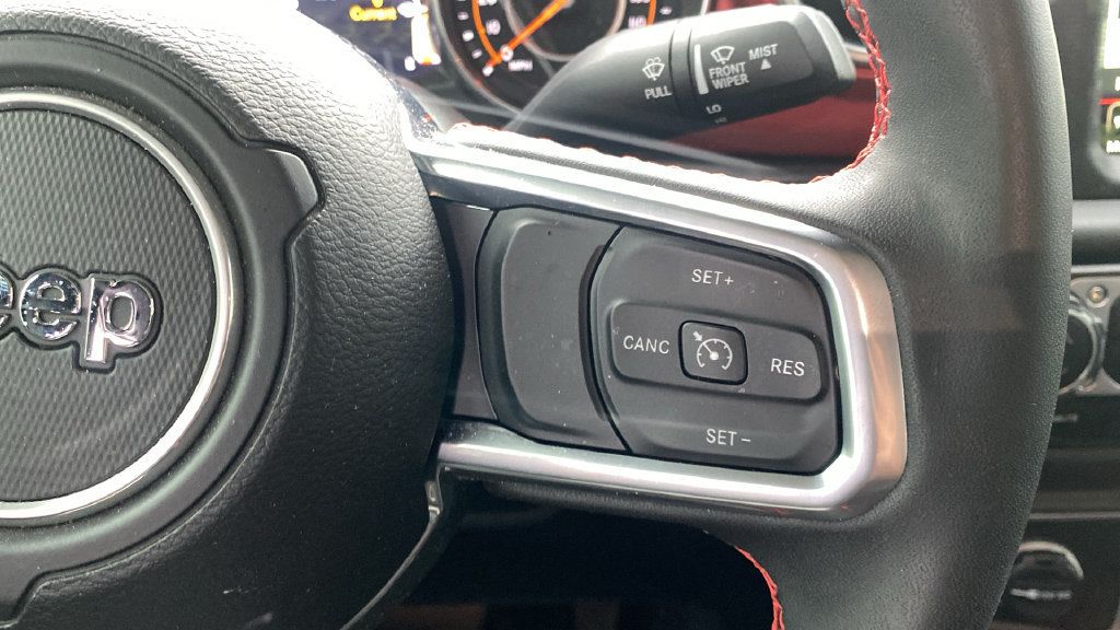 Used 2023 Jeep Gladiator Rubicon w/ Cold Weather Group AWD/4WD image 23