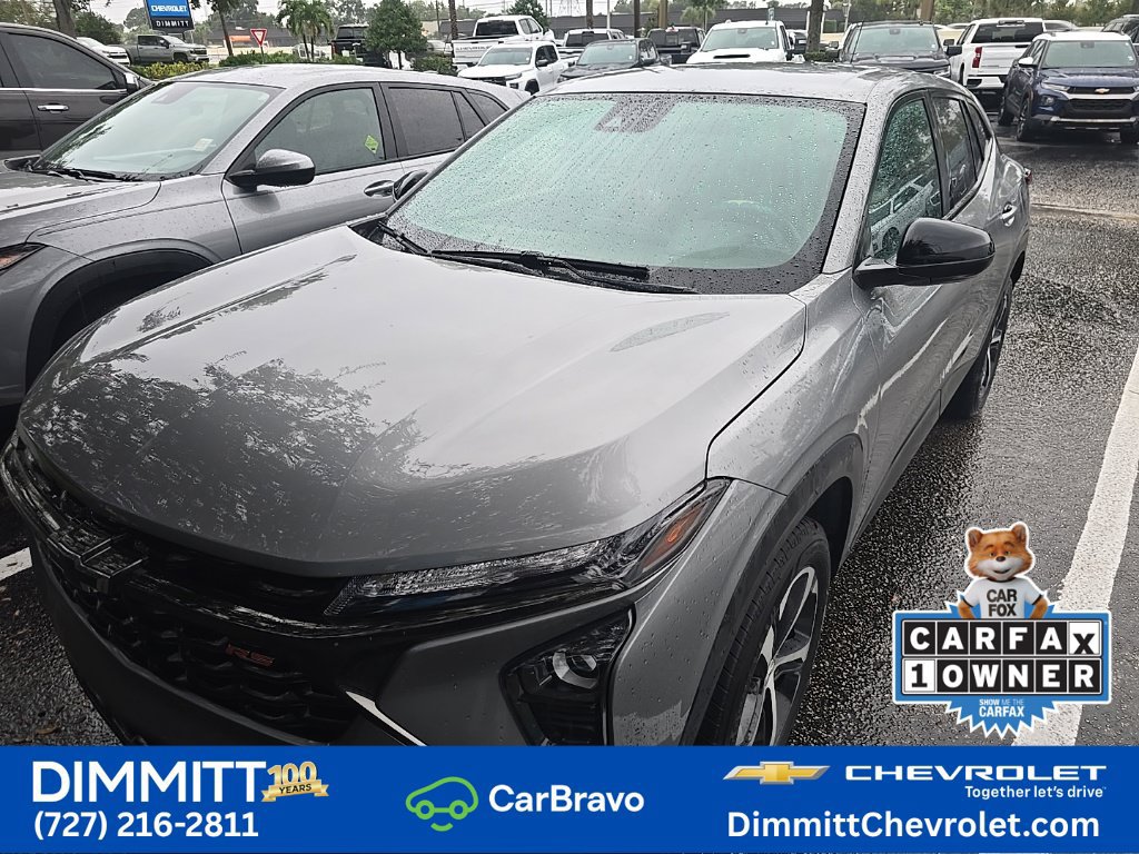 Certified 2024 Chevrolet Trax RS FWD image 1
