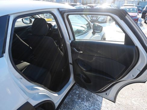 Used 2017 MAZDA CX-3 Sport image 29