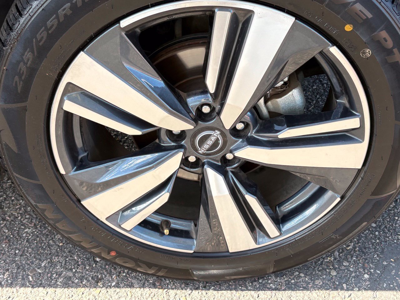 Certified 2023 Nissan Rogue SL FWD image 10