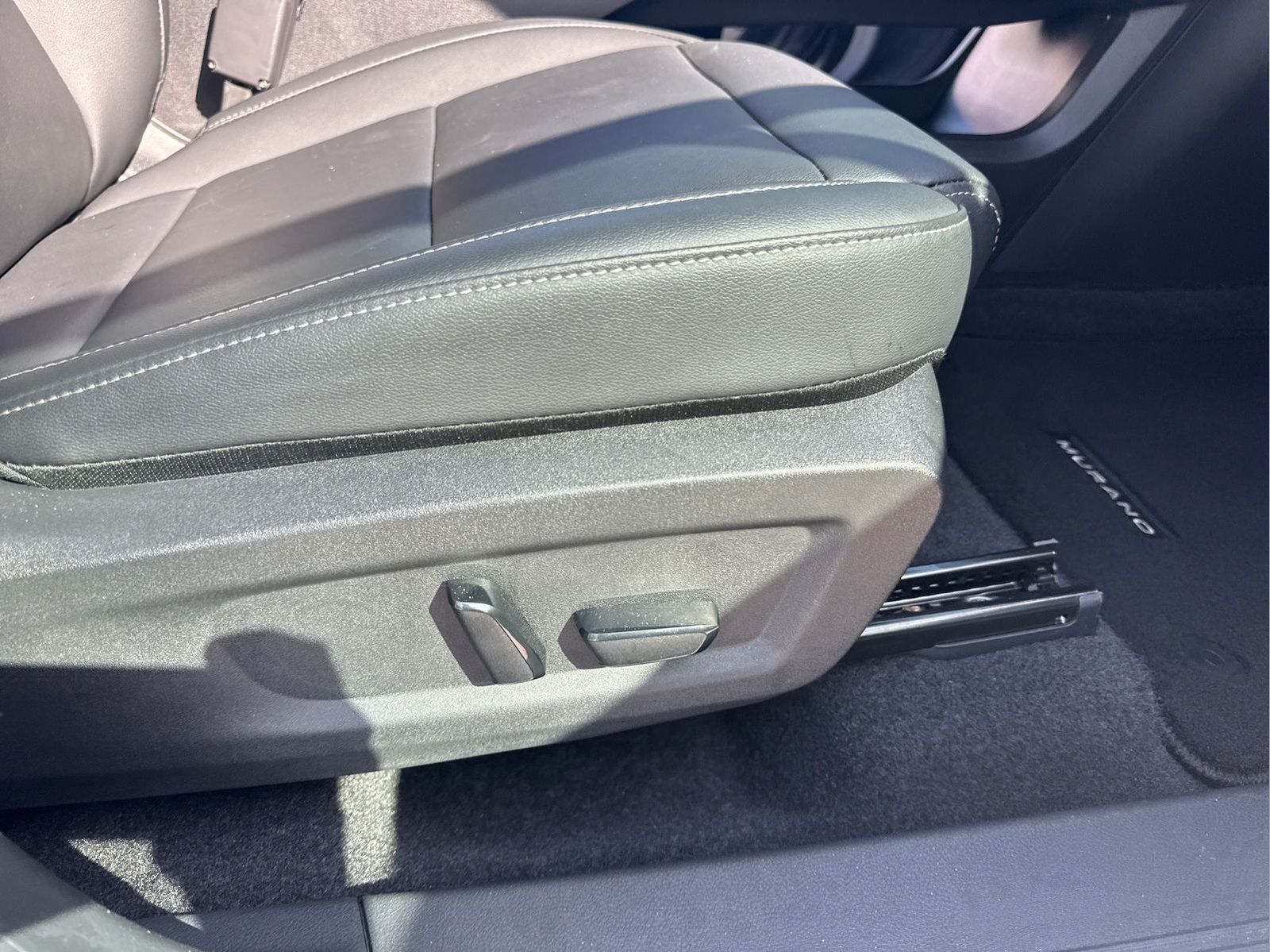 Certified 2025 Nissan Murano SL AWD/4WD image 42