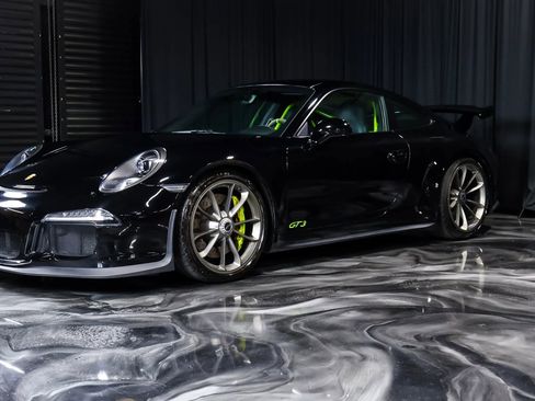 Used 2014 Porsche 911 GT3 w/ Sound Package Plus RWD image 8