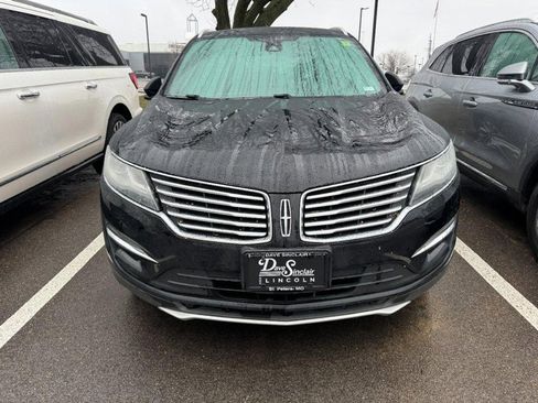 Used 2017 Lincoln MKC Select w/ Select Plus Package image 2
