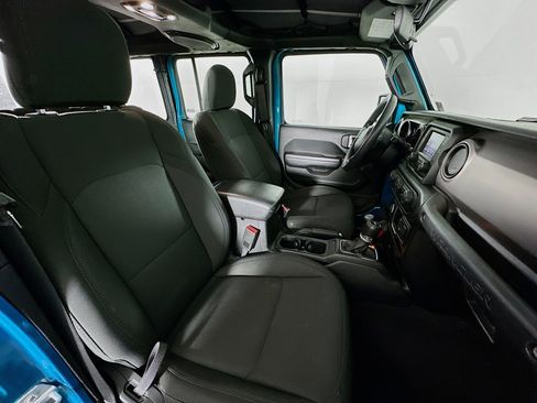 Used 2020 Jeep Wrangler Unlimited Sport image 28